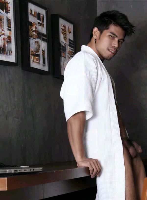 NKM-01---Jame-Private-zone